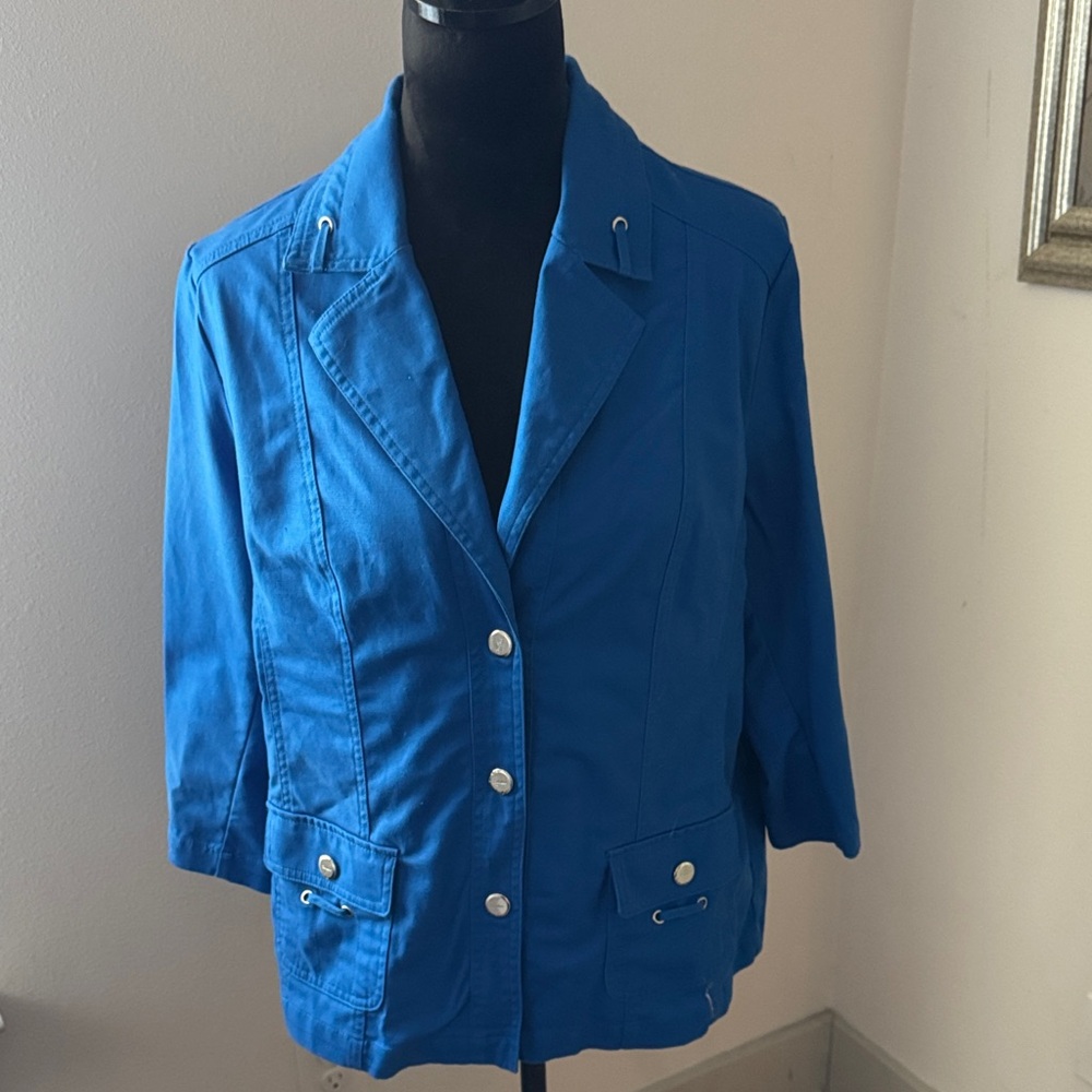 TanJay Women's Royal Blue button down light Jacket top cotton blend 3/4 sleeves